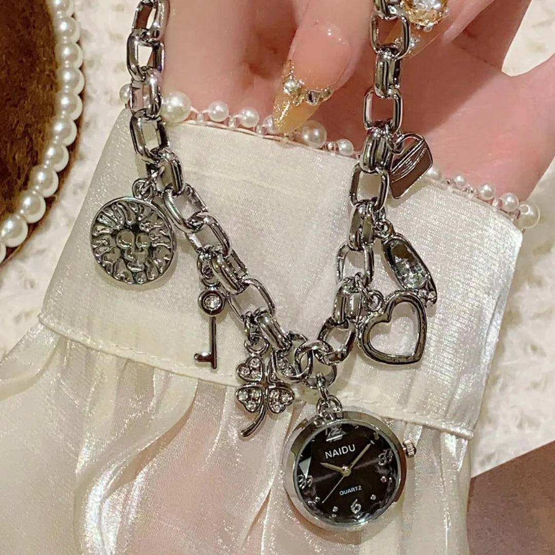 Love Charm Bracelet Watch Fashion Gold Silver Quartz Wristwatch Elegant Waterproof Jewelry Gift for Women Relojes De Mujer